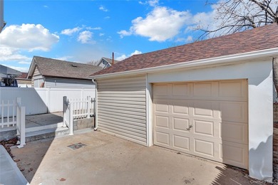 Move right into this renovated, legal two-family, Colonial-style - photo 27