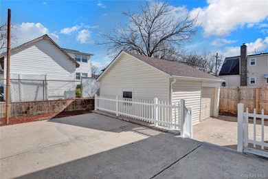 Move right into this renovated, legal two-family, Colonial-style - photo 28