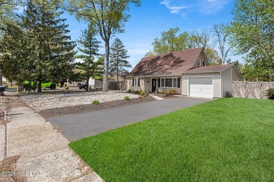 Additional listing photo 1