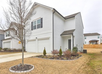 Lake Lanier Home For Sale in Gainesville Georgia