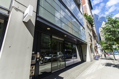 Step into iconic luxury at Jameson House, a signature creation - photo 2