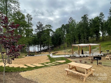 A Dockable Waterfront Lot in the Gated Community of Lakeside - photo 16