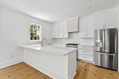 2 Henrietta Street is a beautifully preserved and recently - photo 8