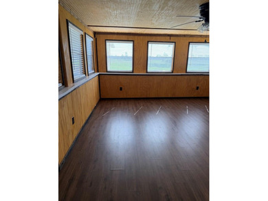 This 2 bedroom , 2 full bath home has so much to offer! Property - photo 8