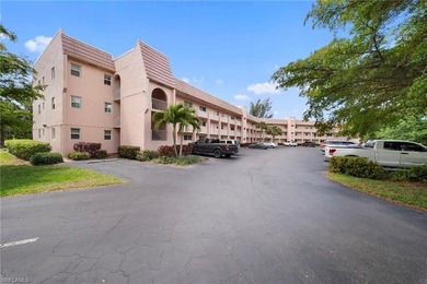 LOCATION! LOCATION! GOLF ENTHUSIAST: GOLF AVAILABLE AT QUAIL RUN - photo 2
