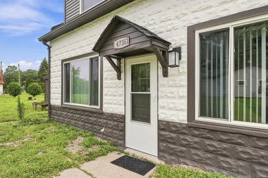 Nestled in the serene Anchor Bay Harbor neighborhood, this - photo 2