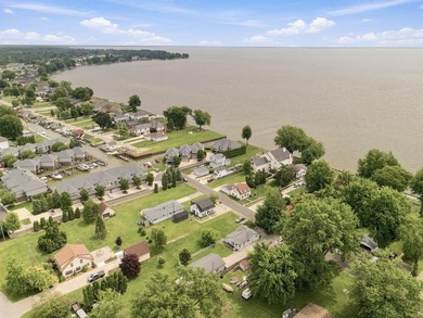 Nestled in the serene Anchor Bay Harbor neighborhood, this - photo 6