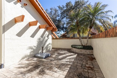 Your Dream Home Awaits: Turnkey Golf Course Home with Stunning - photo 3