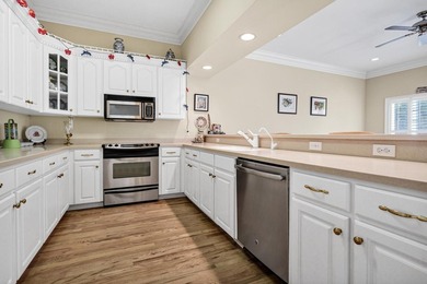 Spacious 2-story Charleston Style home on a prime corner lot - photo 10