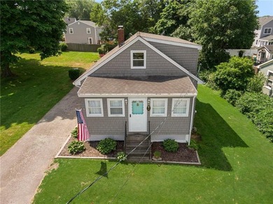 Coastal Charm Meets Incredible Opportunity in Middletown! Just - photo 2