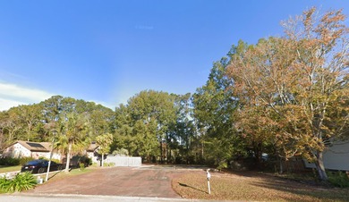 (private lake, pond, coastal) Lot Active Under Contract in North Charleston South Carolina