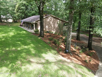 (private lake, pond, coastal) Home For Sale in Clinton Mississippi