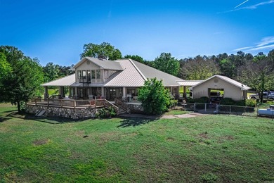 Welcome to an extraordinary legacy property at 211 Hale Rd - photo 5