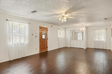 Waterfront Estate - New Year New Price 
This 2B 1B property