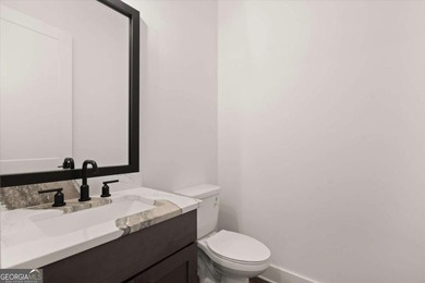The Emery Contemporary offers luxury, flexibility, and - photo 18