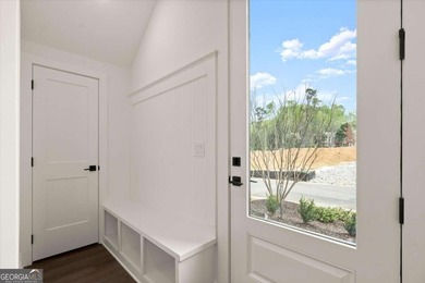 The Emery Contemporary offers luxury, flexibility, and - photo 19