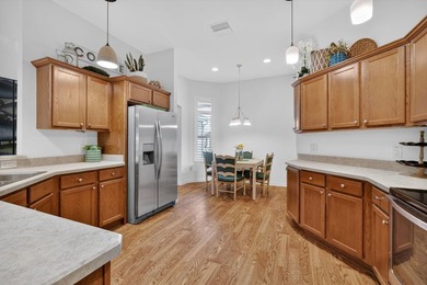 This beautifully maintained Sunflower (Mockingbird F) model - photo 20