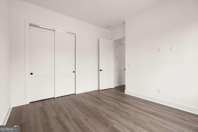 The Emery Contemporary offers luxury, flexibility, and - photo 24