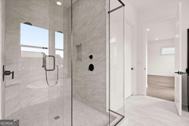 The Emery Contemporary offers luxury, flexibility, and - photo 32