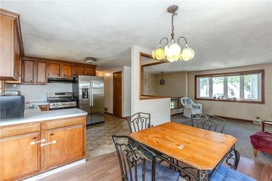 Located on a beautiful, wooded lot in the desirable Oakland - photo 3