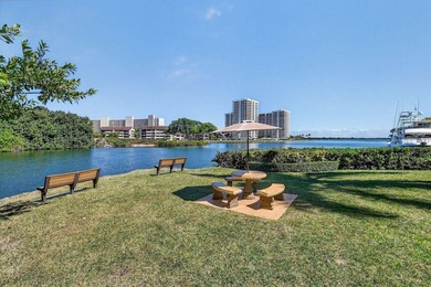 Rarely available 3rd-floor corner residence in the most sought - photo 34