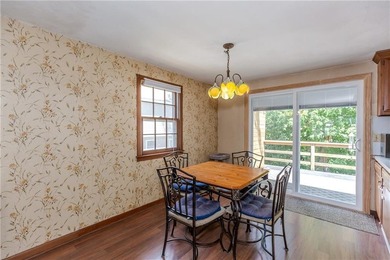 Located on a beautiful, wooded lot in the desirable Oakland - photo 5