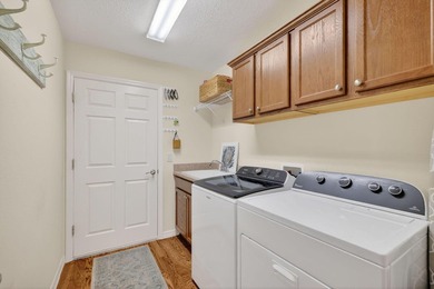 This beautifully maintained Sunflower (Mockingbird F) model - photo 37