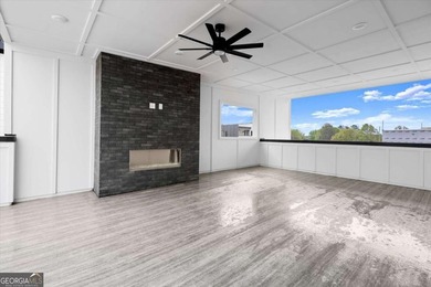 The Emery Contemporary offers luxury, flexibility, and - photo 43