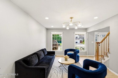 Welcome home to this spacious and beautifully maintained Center - photo 7