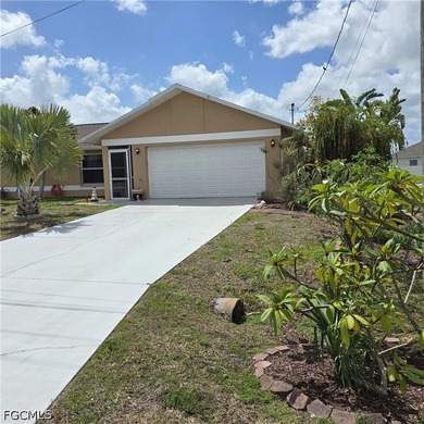 Welcome to this charming 3-bedroom, 2-bathroom home nestled in a - photo 5