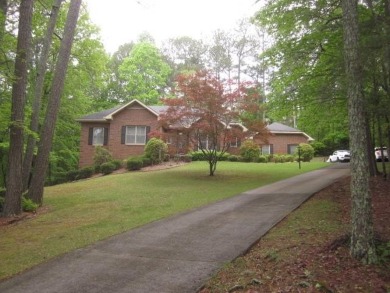 Lake Home For Sale in Ellijay, Georgia