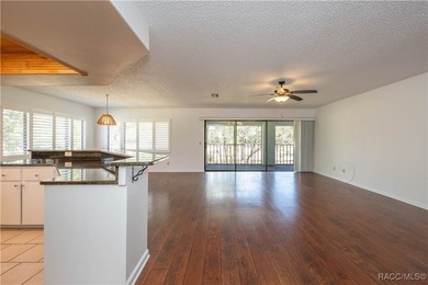 One or more photo(s) has been virtually staged. Beautiful luxury - photo 11