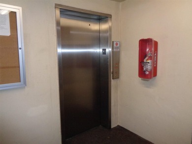 55+. No rentals. Deep price reduction for a speedy sale. Great - photo 11