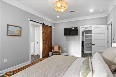 Extra, Extra Fabulous! This stunning 5-bedroom, 3-bath home is - photo 15