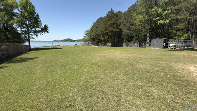 Deals on Weiss Lake don't have to be as rare as a Big Foot - photo 7
