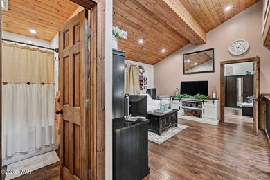 TURN KEY OFFERED FULLY FURNISHEDpletely updated 5-bedroom - photo 41