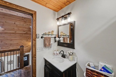 TURN KEY OFFERED FULLY FURNISHEDpletely updated 5-bedroom - photo 49