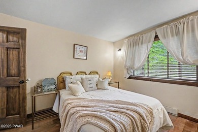 TURN KEY OFFERED FULLY FURNISHEDpletely updated 5-bedroom - photo 55