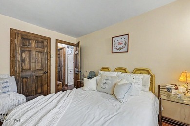 TURN KEY OFFERED FULLY FURNISHEDpletely updated 5-bedroom - photo 56