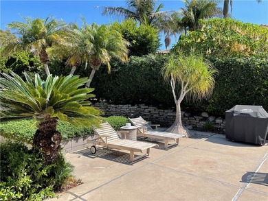 Oceanfront bluff top home in South Laguna's desirable Three Arch - photo 17