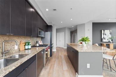 Located on the 7th Floor this 2 Bed, 2 Full Bath unit is located