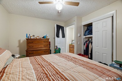 Attention investors! This well-maintained two-family property is - photo 25