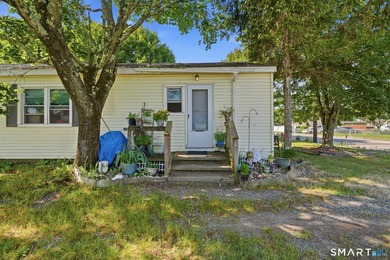 Attention investors! This well-maintained two-family property is - photo 30