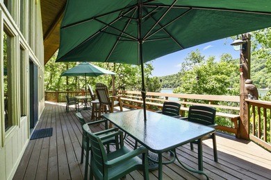 Lakefront, lake view, boat slip available and meticulously - photo 4