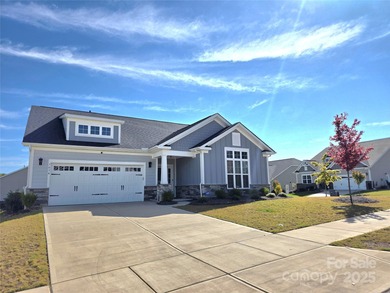 Lake Wylie Home For Sale in Belmont North Carolina