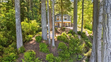 Stunning Siltcoos lakefront home on 1.38 acres, built in 2024 - photo 2