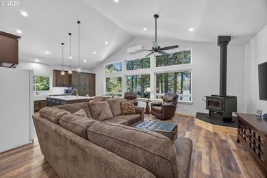 Stunning Siltcoos lakefront home on 1.38 acres, built in 2024 - photo 3