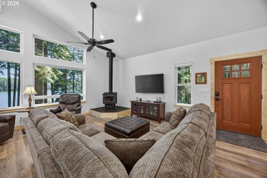 Stunning Siltcoos lakefront home on 1.38 acres, built in 2024 - photo 4