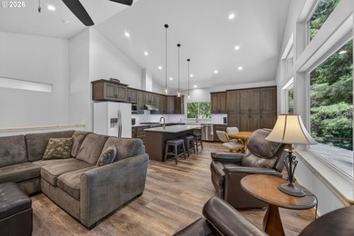 Stunning Siltcoos lakefront home on 1.38 acres, built in 2024 - photo 6