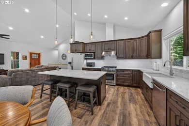 Stunning Siltcoos lakefront home on 1.38 acres, built in 2024 - photo 7